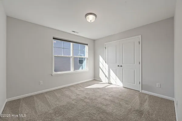 $2,275 | 1022 Terraces Lane, Hampstead, NC 28443