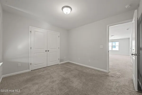 $2,275 | 1022 Terraces Lane, Hampstead, NC 28443