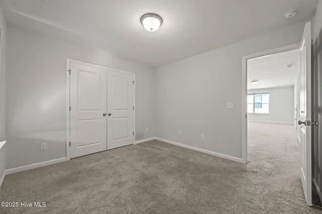 $2,325 | 1022 Terraces Lane, Hampstead, NC 28443