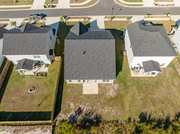 $2,275 | 1022 Terraces Lane, Hampstead, NC 28443