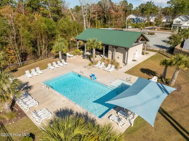 $2,325 | 1022 Terraces Lane, Hampstead, NC 28443