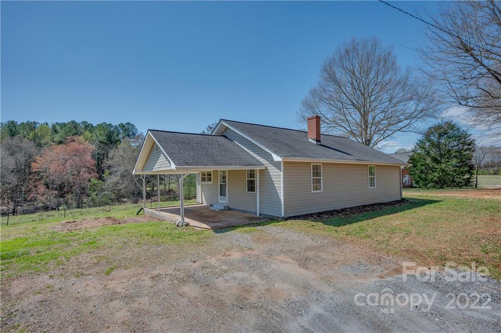 122 Dobbins Road Ellenboro, NC 28040 - Photo 3 of 20 Gallery Image 3