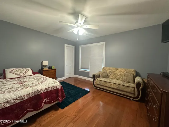 $2,100 | 509 Blue Angel Court, Jacksonville, NC 28540