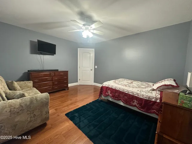 $2,100 | 509 Blue Angel Court, Jacksonville, NC 28540