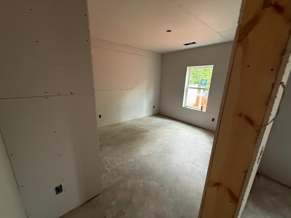 107 Abaco Lane Seneca, SC 29672 - Photo 16 of 28 Bedroom 3