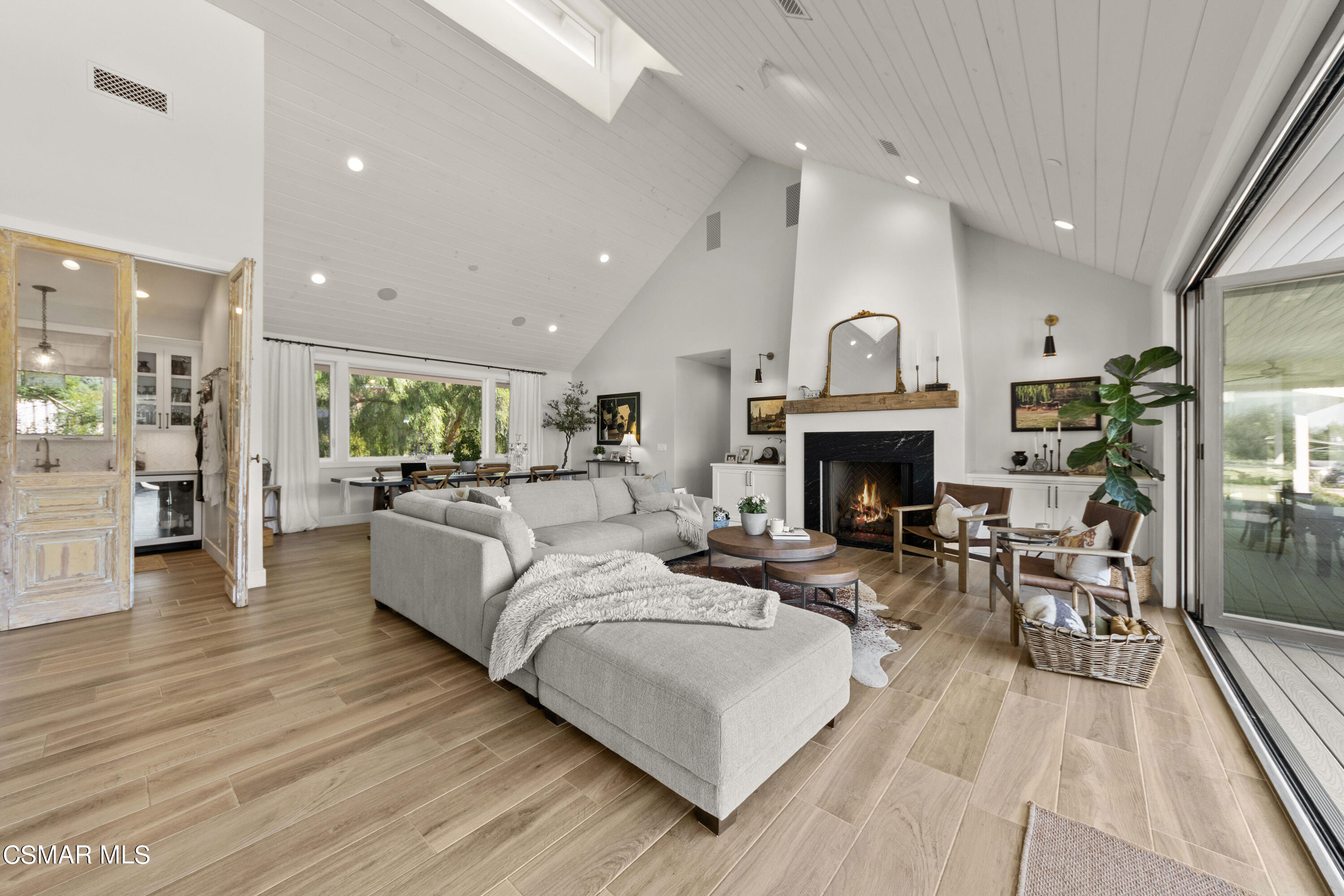 2382 Duval Road Camarillo, CA 93012 - Photo 19 of 85 DSC06758 (1)