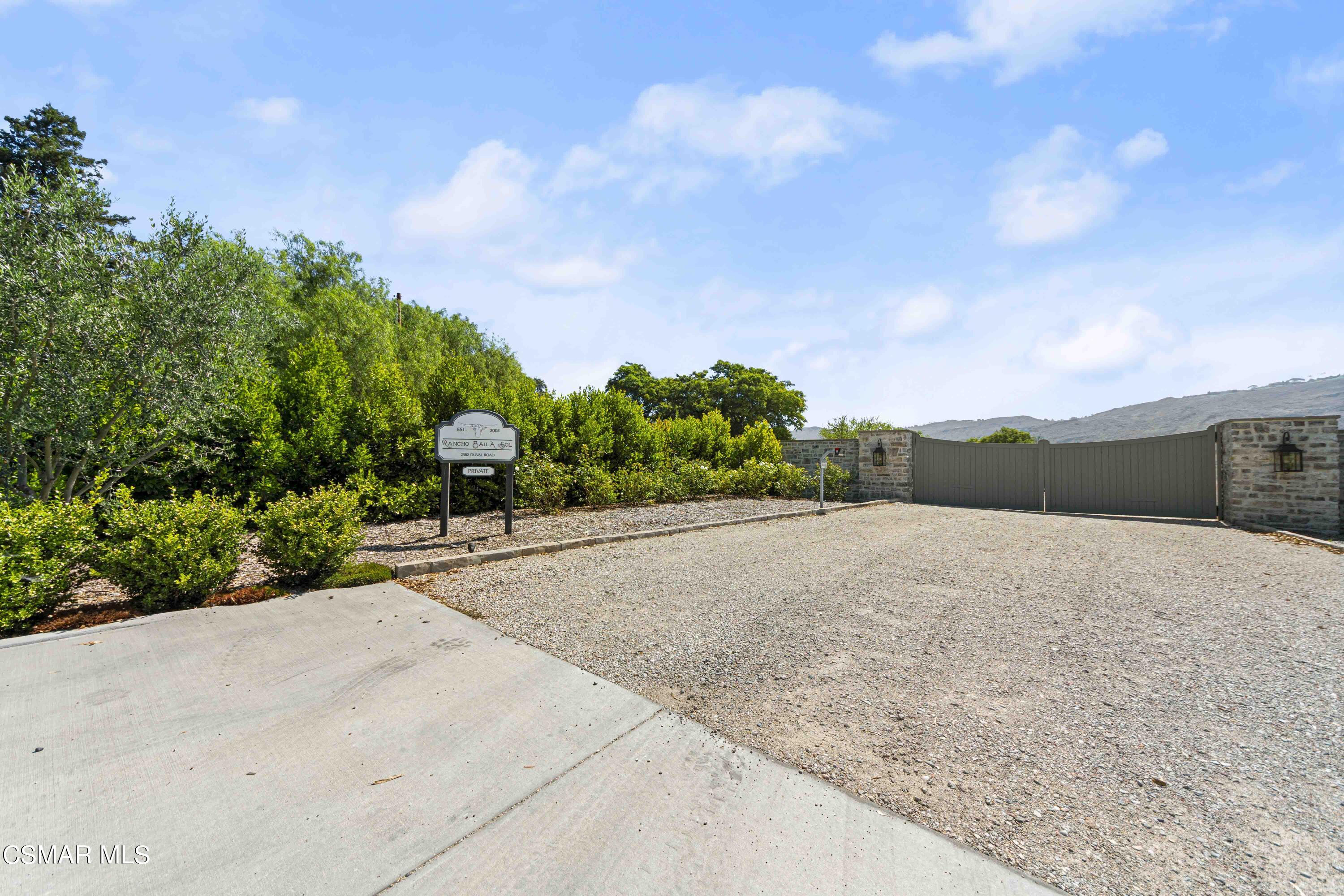 2382 Duval Road Camarillo, CA 93012 - Photo 3 of 85 DSC07179 copy