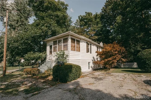 $85,000 | 324 Penn Street, Belleville, IL 62223