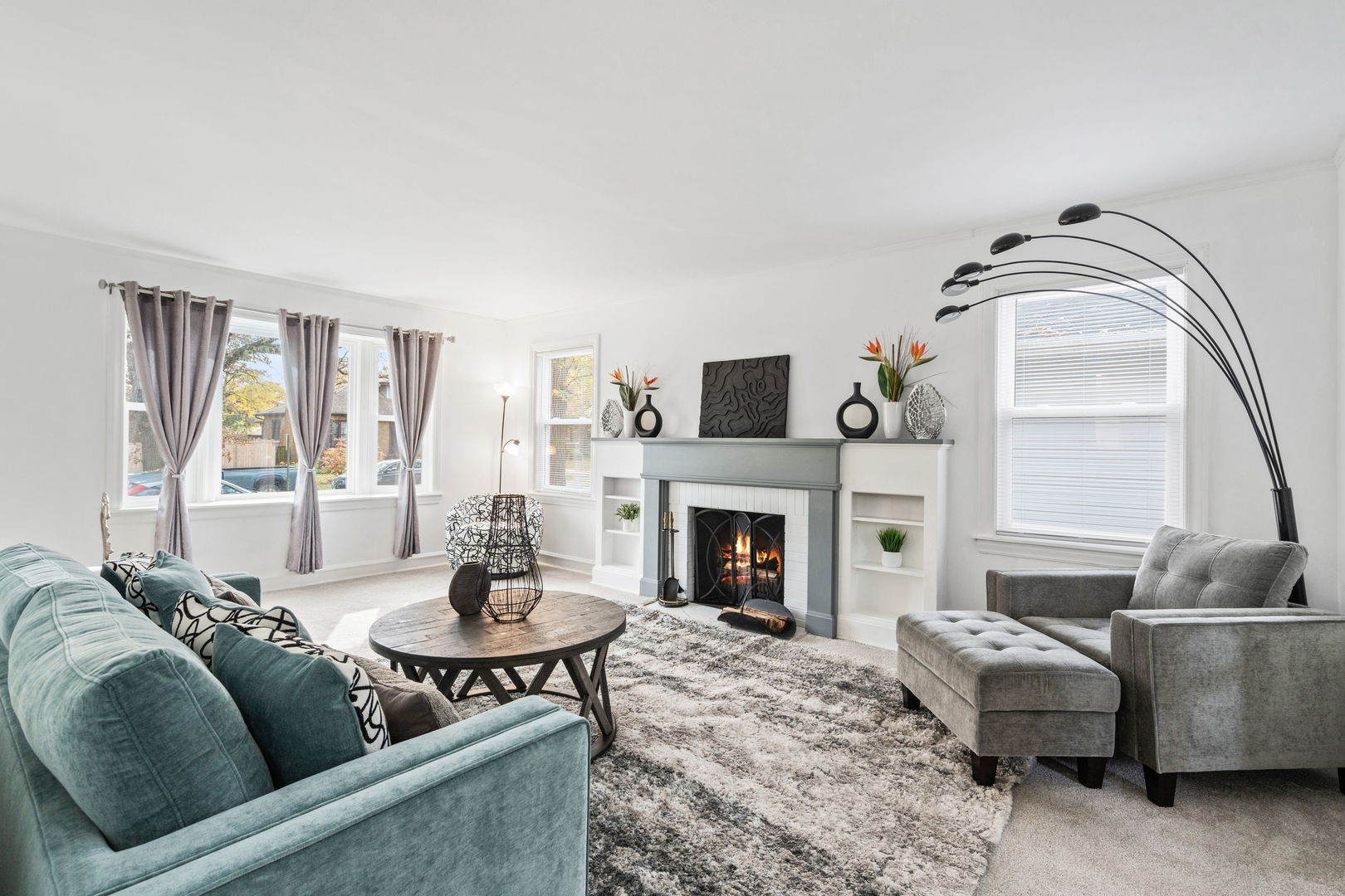 1600 Pine Road Homewood, IL 60430 - Photo 4 of 28 a living room with furniture and a fireplace