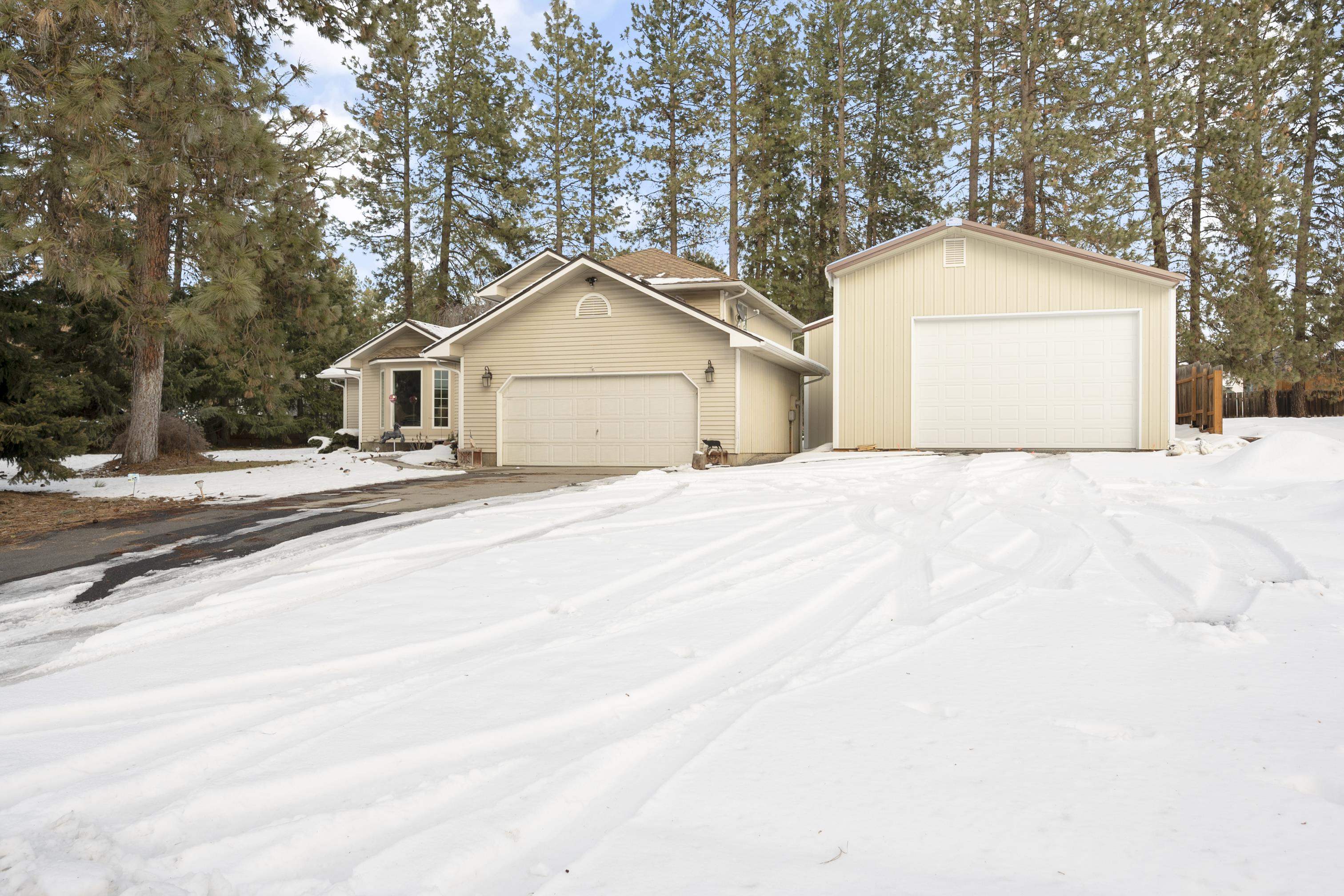 17812 North Freedom Lane Colbert, WA 99005 - Photo 2 of 28