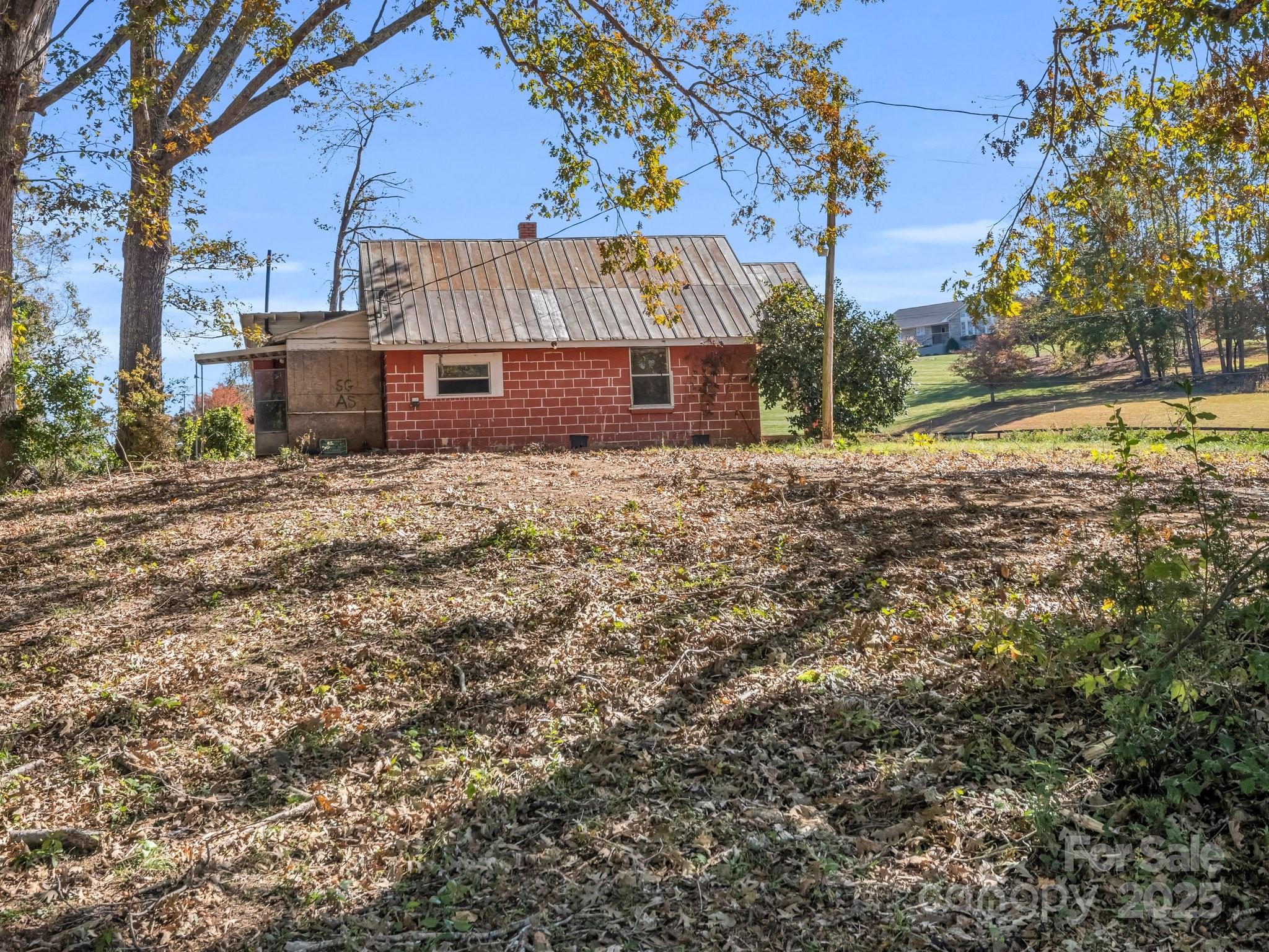 6271 Highway 108 Mill Spring, NC 28756 - Photo 6 of 35