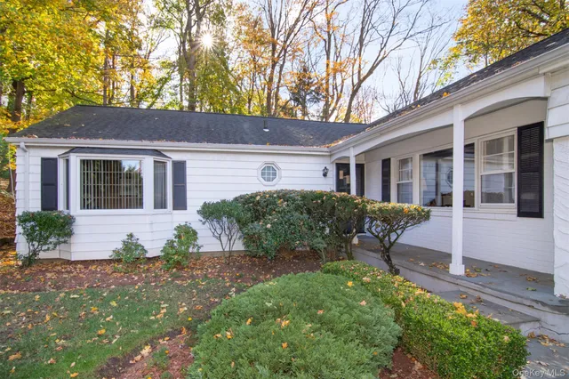 front view of house with a yard