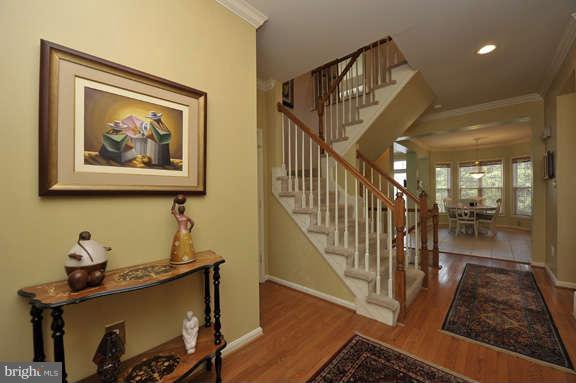 8192 Pohick Stream Place Springfield, VA 22153 - Photo 6 of 29 Interior (General)