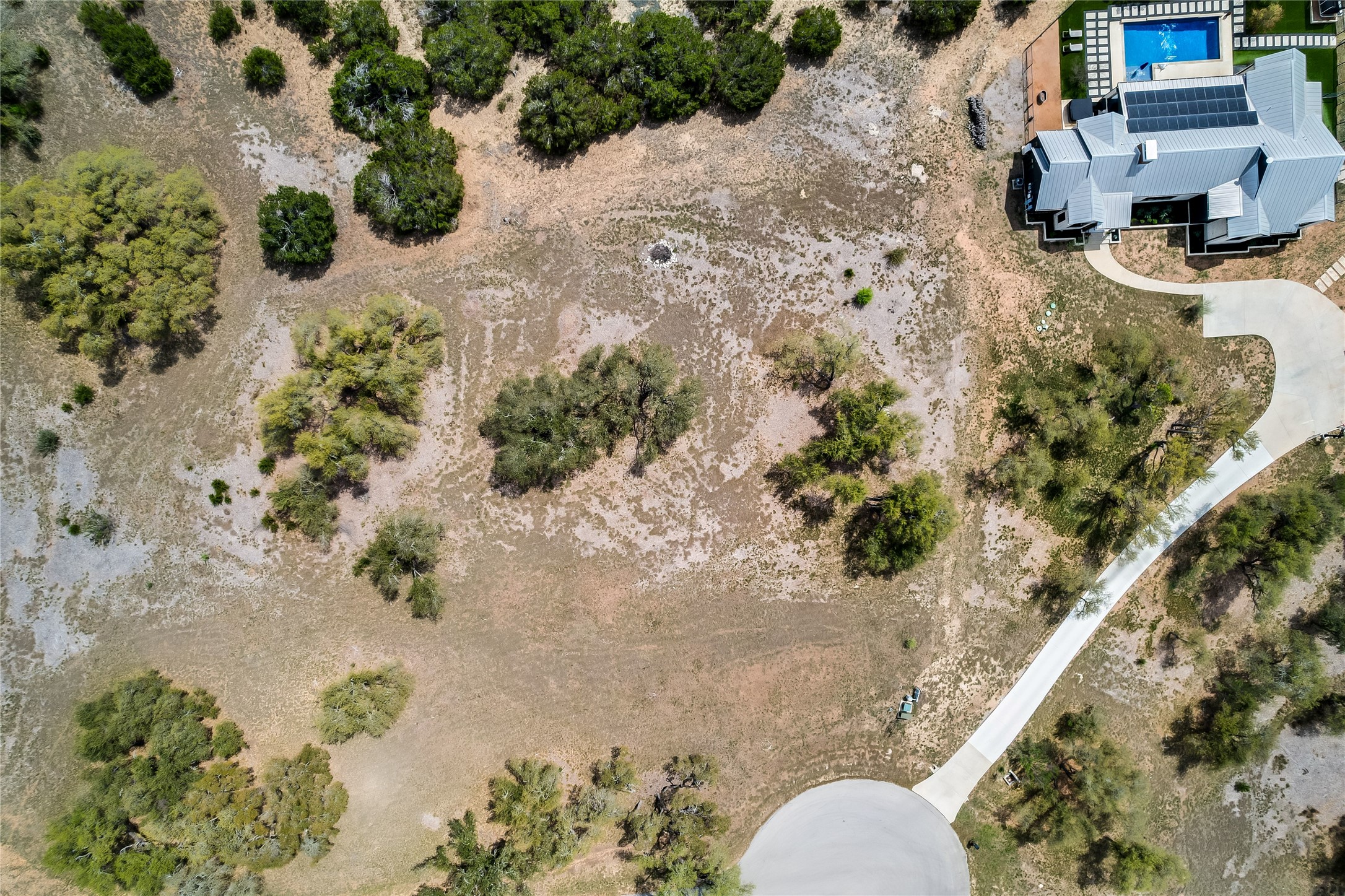 285 Calvary Cove Dripping Springs, TX 78620 - Photo 14 of 17