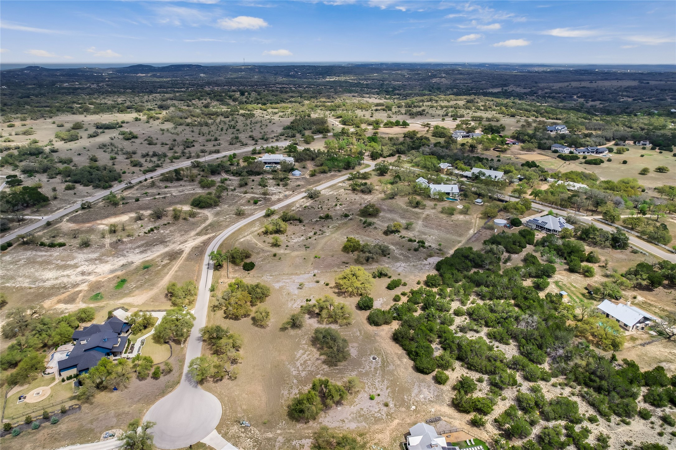 285 Calvary Cove Dripping Springs, TX 78620 - Photo 10 of 17