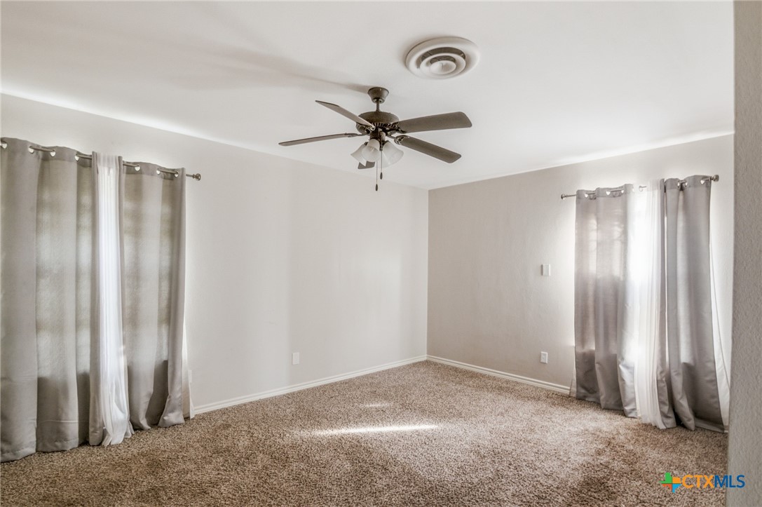 680 East Frontage Road Victoria, TX 77905 - Photo 15 of 27