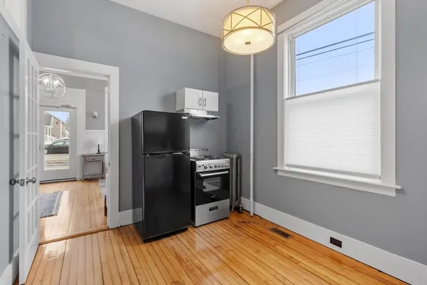 $1,950 | 113-115 Main Street, Unit 1, Pepperell, MA 01463