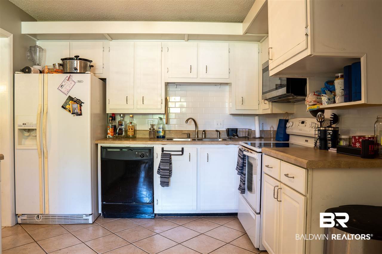 602 East Walker Avenue Foley, AL 36535 - Photo 14 of 24