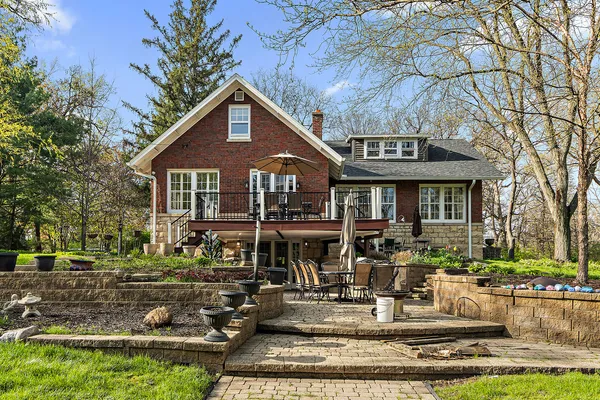 $850,000 | 8609 West 121st Street, Palos Park, IL 60464