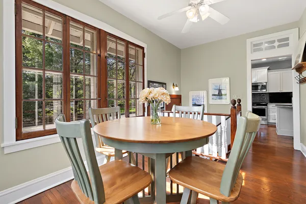 $850,000 | 8609 West 121st Street, Palos Park, IL 60464