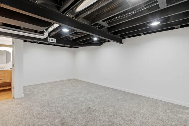 $339,900 | 247 South 17th Avenue, West Bend, WI 53095