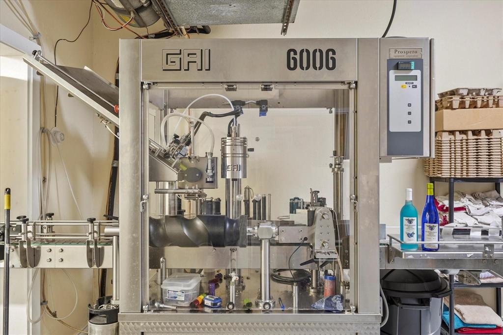 3399 Peterson Road South Iowa Park, TX 76367 - Photo 18 of 40