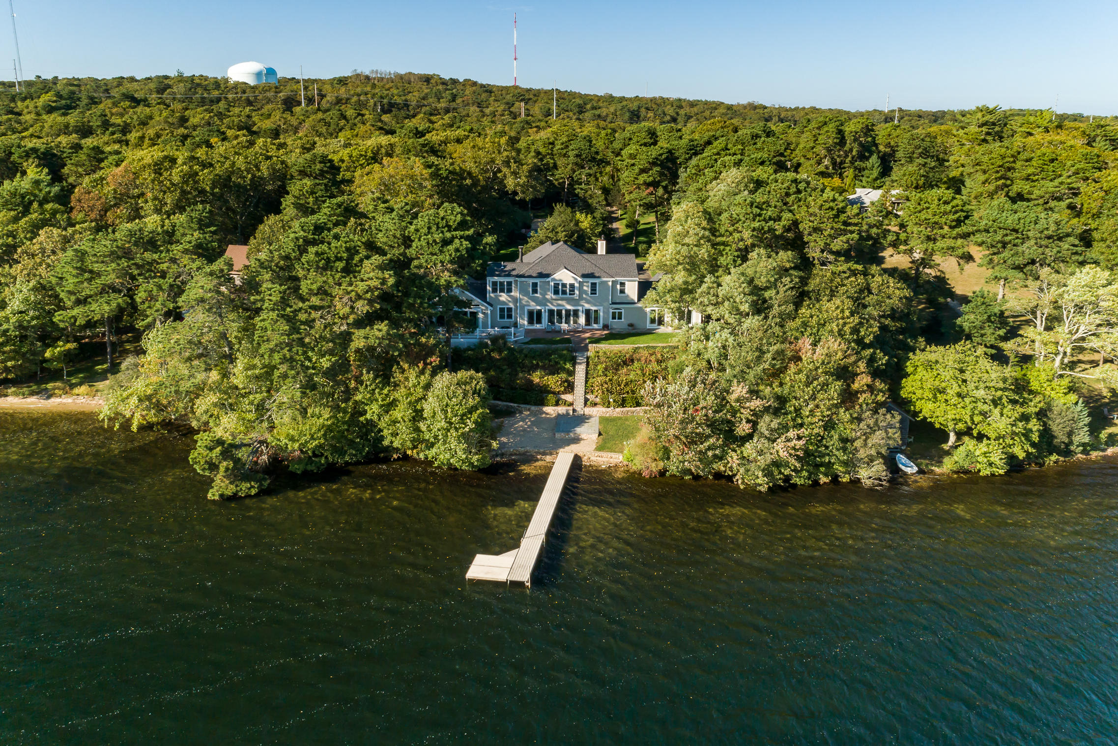 56 Lakeview Drive Centerville, MA 02632 - Photo 4 of 30