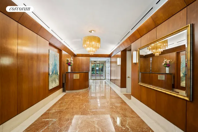 $2,300,000 | 250 South End Avenue, Unit PH2B | Battery Park City