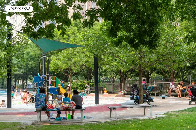 $2,300,000 | 250 South End Avenue, Unit PH2B | Battery Park City