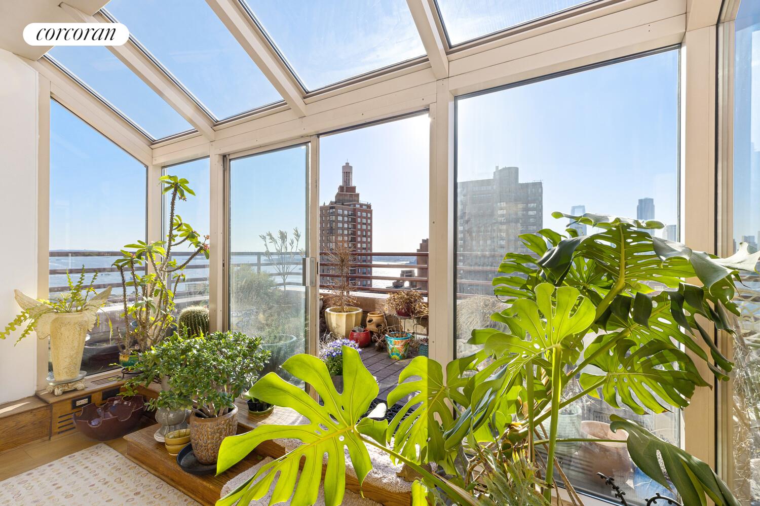 250 South End Avenue, Unit PH2B Manhattan, NY 10280 - Photo 6 of 22