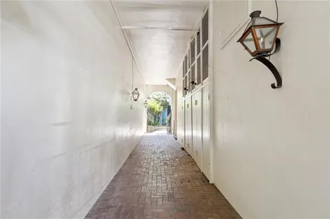 $295,000 | 718 Barracks Street, Unit 5, New Orleans, LA 70116