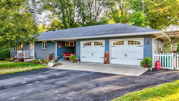 $210,000 | 709 South Park Street, Streator, IL 61364