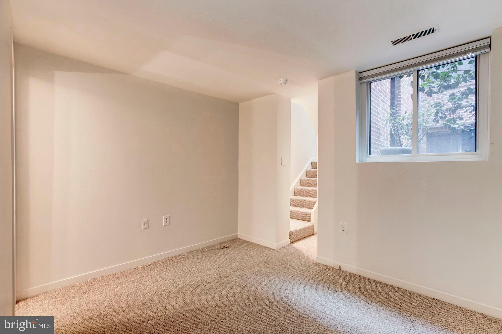 1810 Kalorama Road Northwest, Unit A1 Washington, DC 20009 - Photo 12 of 23 Lower Level Bedroom