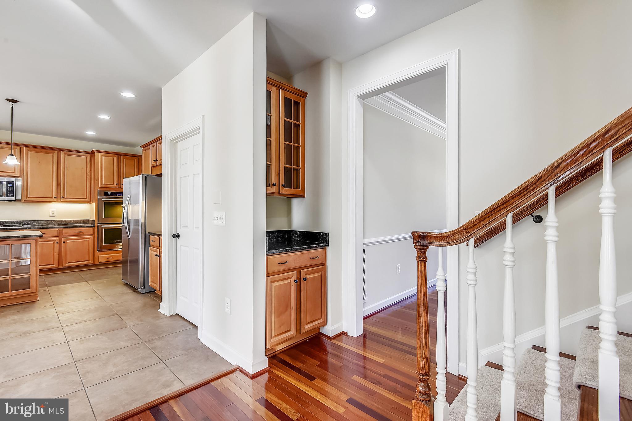 25171 Beach Place Chantilly, VA 20152 - Photo 12 of 71