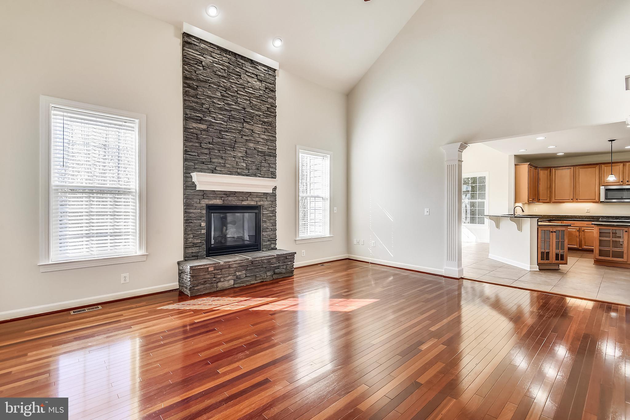 25171 Beach Place Chantilly, VA 20152 - Photo 16 of 71