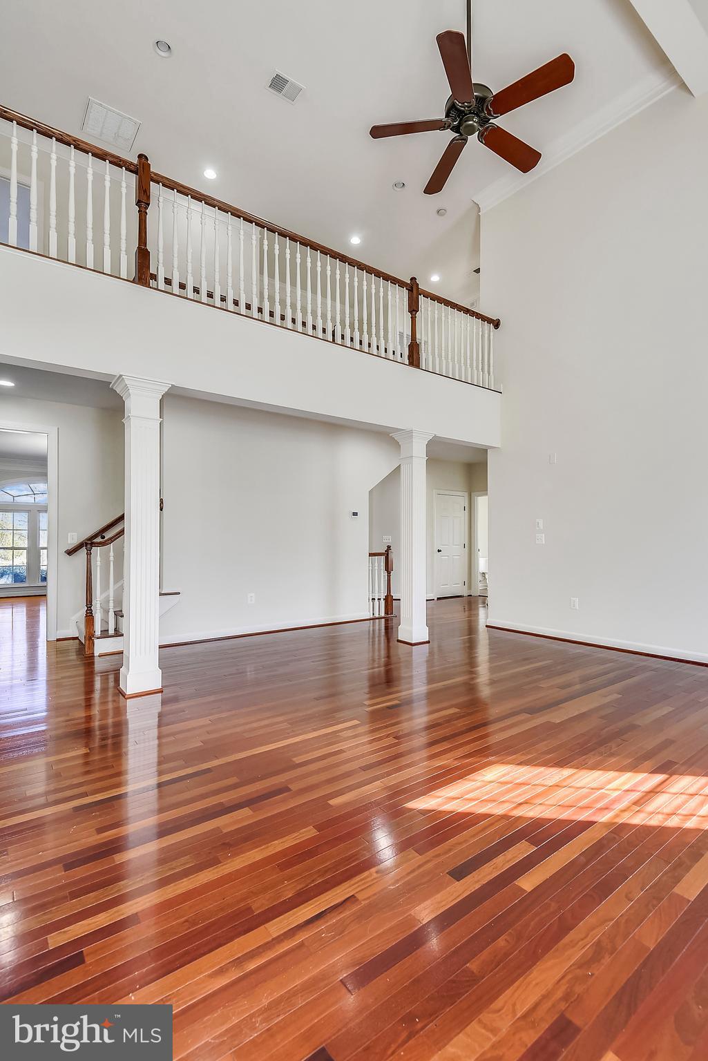 25171 Beach Place Chantilly, VA 20152 - Photo 17 of 71