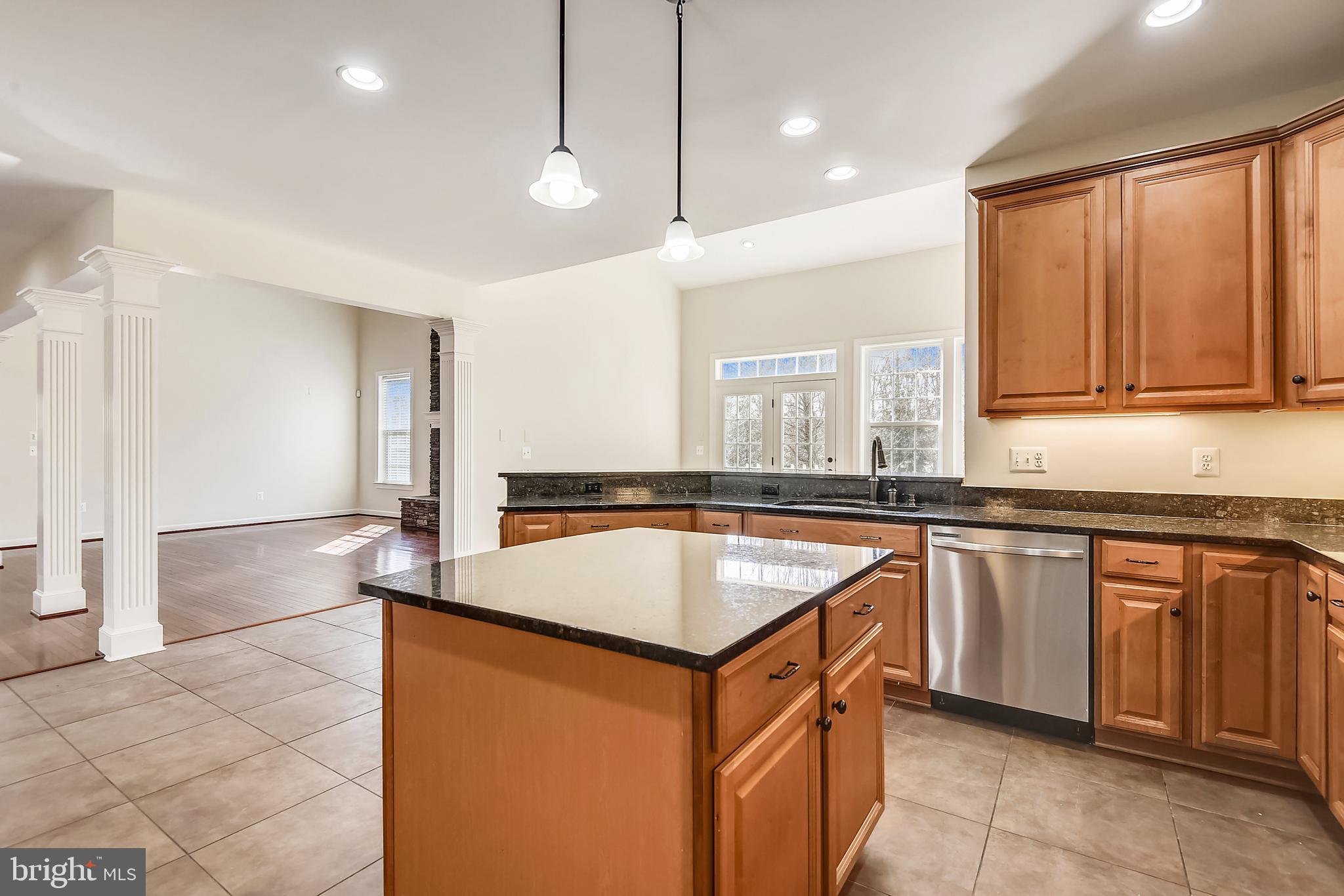 25171 Beach Place Chantilly, VA 20152 - Photo 22 of 71