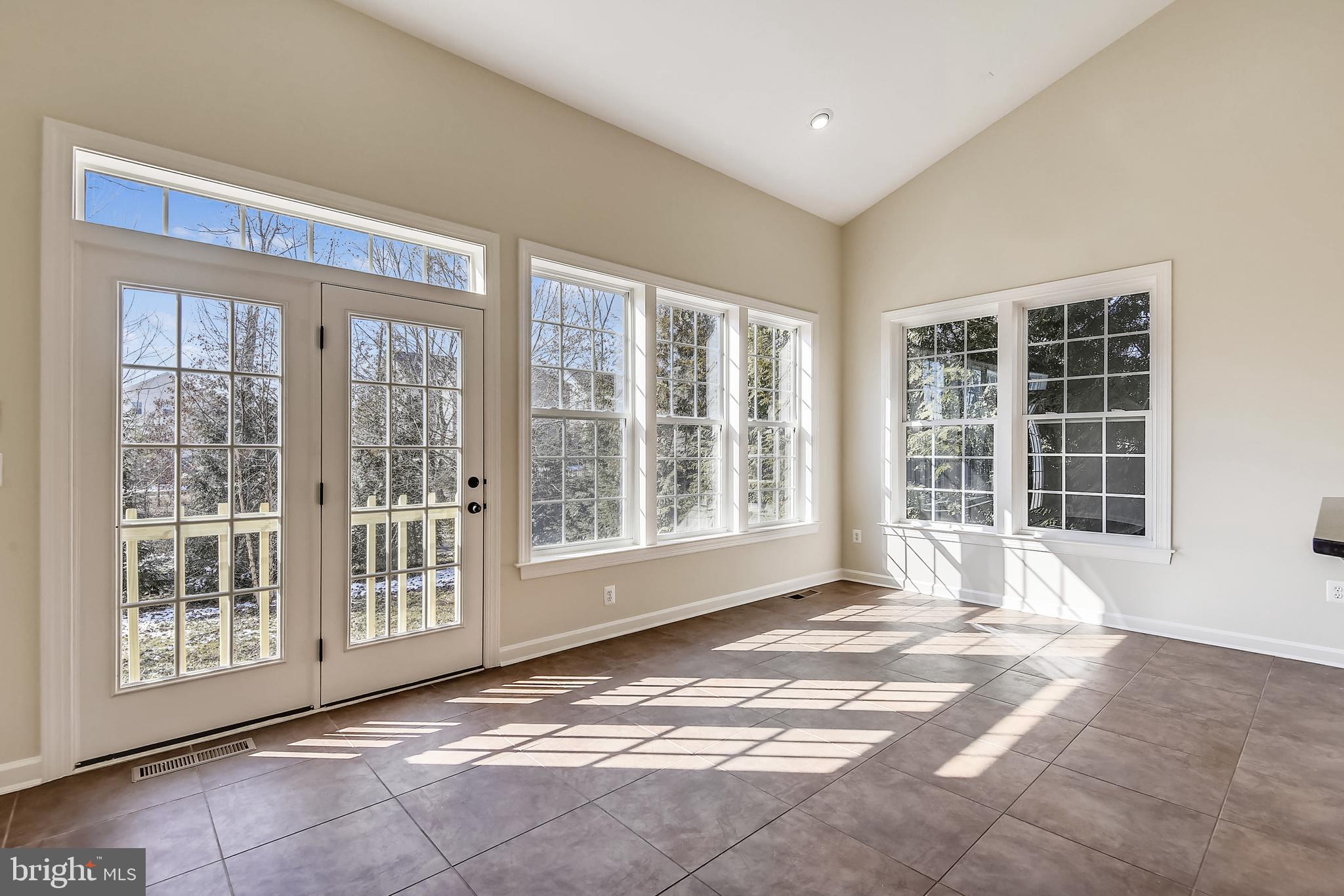 25171 Beach Place Chantilly, VA 20152 - Photo 24 of 71