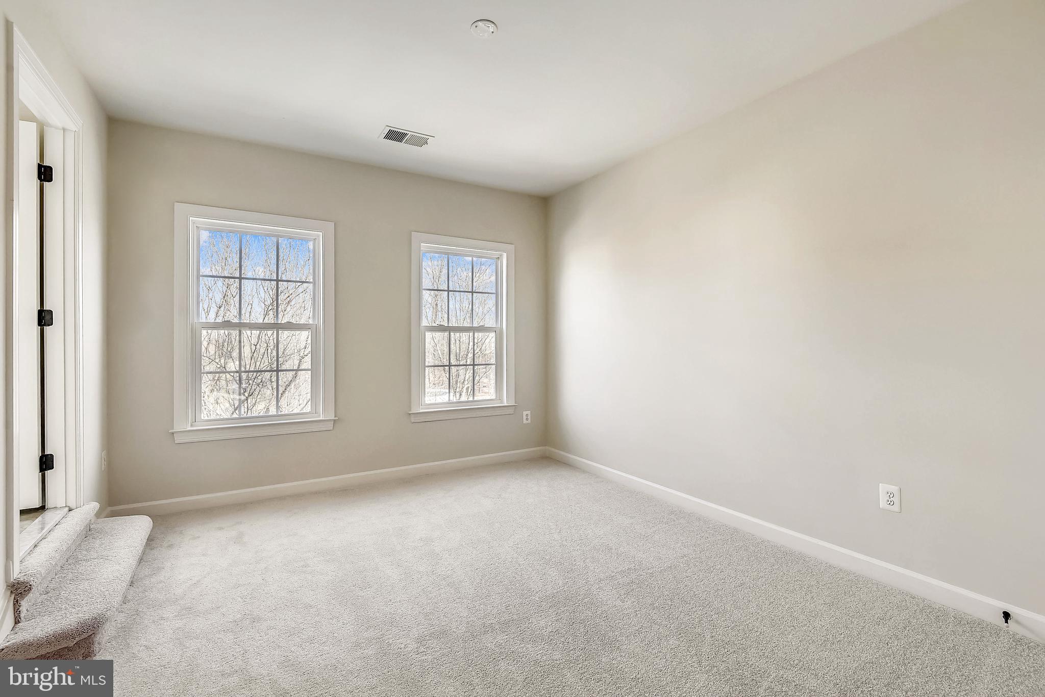 25171 Beach Place Chantilly, VA 20152 - Photo 38 of 71