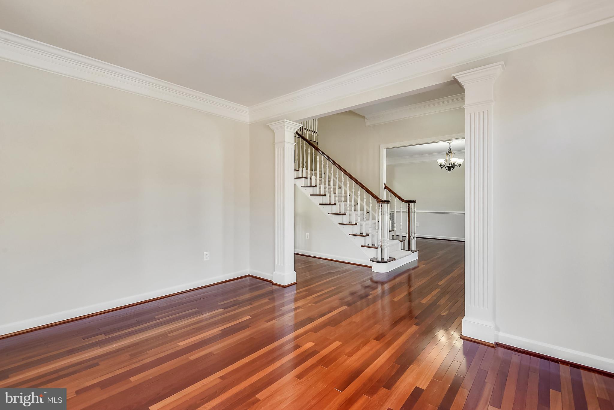 25171 Beach Place Chantilly, VA 20152 - Photo 7 of 71