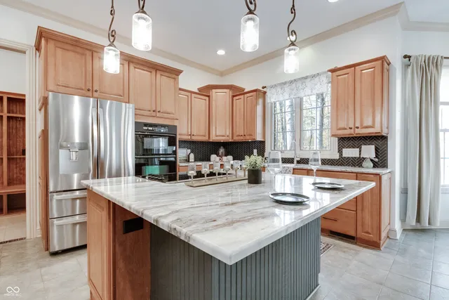 $1,130,000 | 6680 Napa Court, Cicero, IN 46034