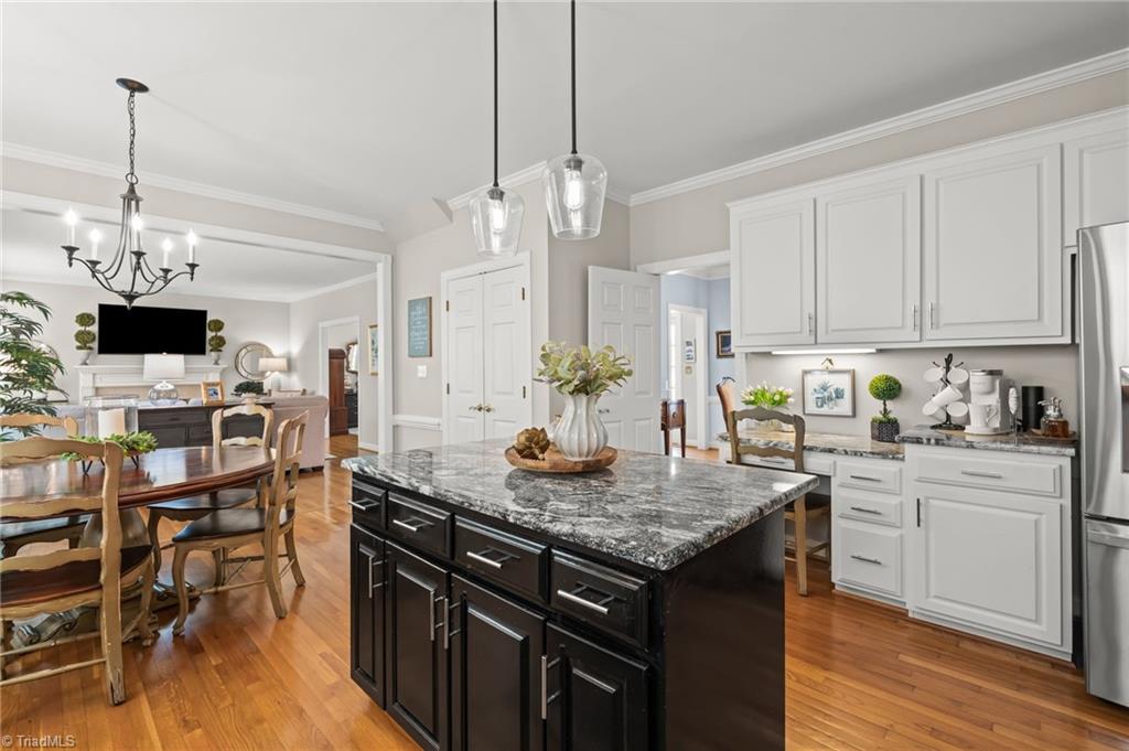2803 Hackney Way Jamestown, NC 27282 - Photo 12 of 45