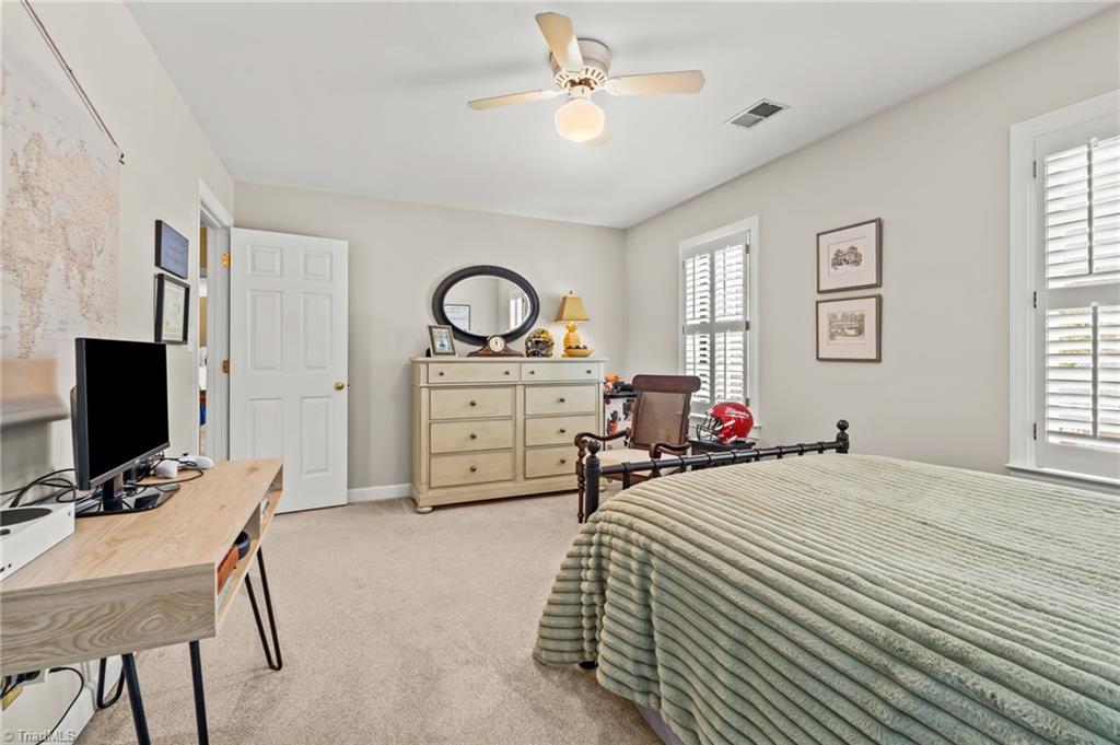 2803 Hackney Way Jamestown, NC 27282 - Photo 26 of 45