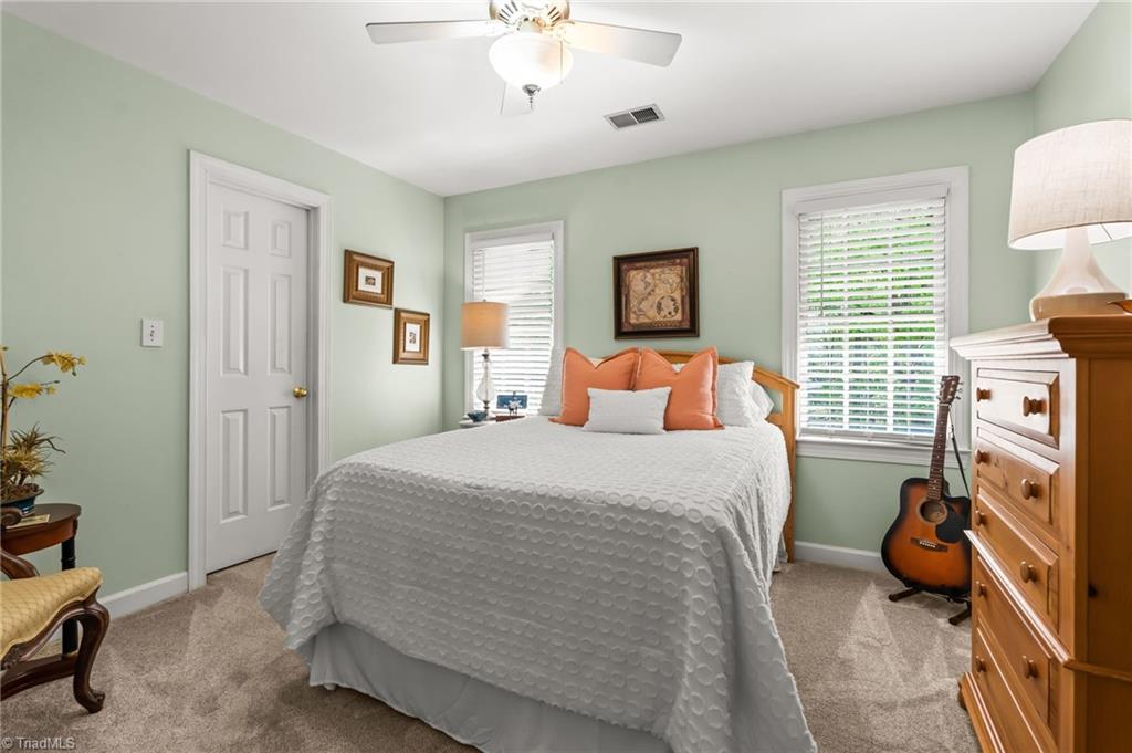 2803 Hackney Way Jamestown, NC 27282 - Photo 27 of 45
