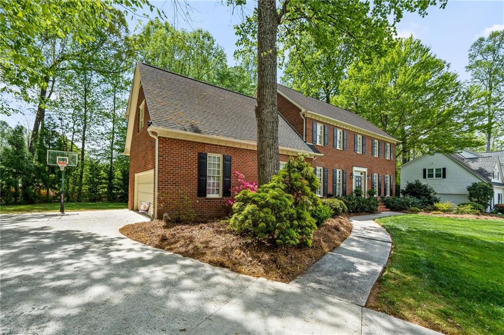 2803 Hackney Way Jamestown, NC 27282 - Photo 41 of 45