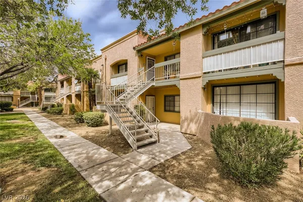 $1,450 | 5146 South Jones Boulevard, Unit 207, Las Vegas, NV 89118