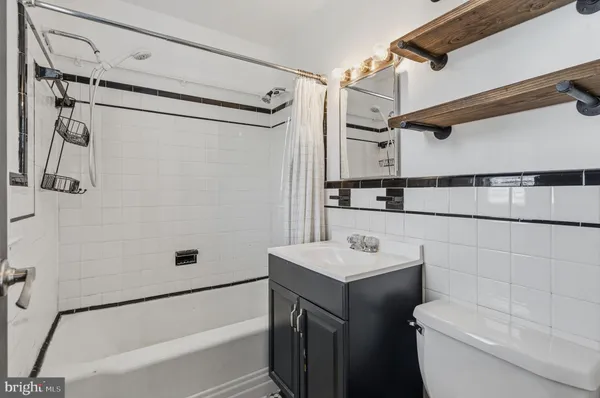 $3,150 | 3718 Farr Avenue, Fairfax, VA 22030