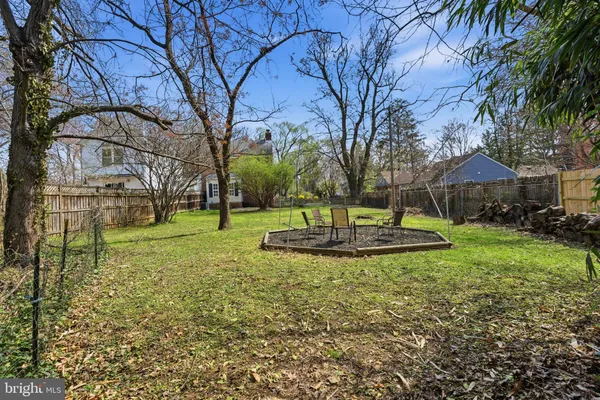 $3,150 | 3718 Farr Avenue, Fairfax, VA 22030