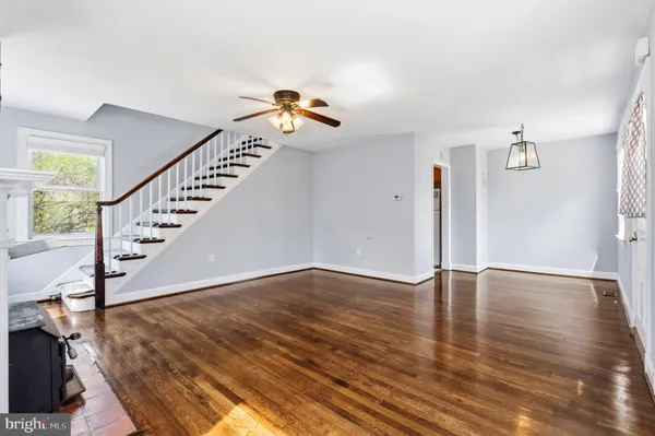 $3,150 | 3718 Farr Avenue, Fairfax, VA 22030