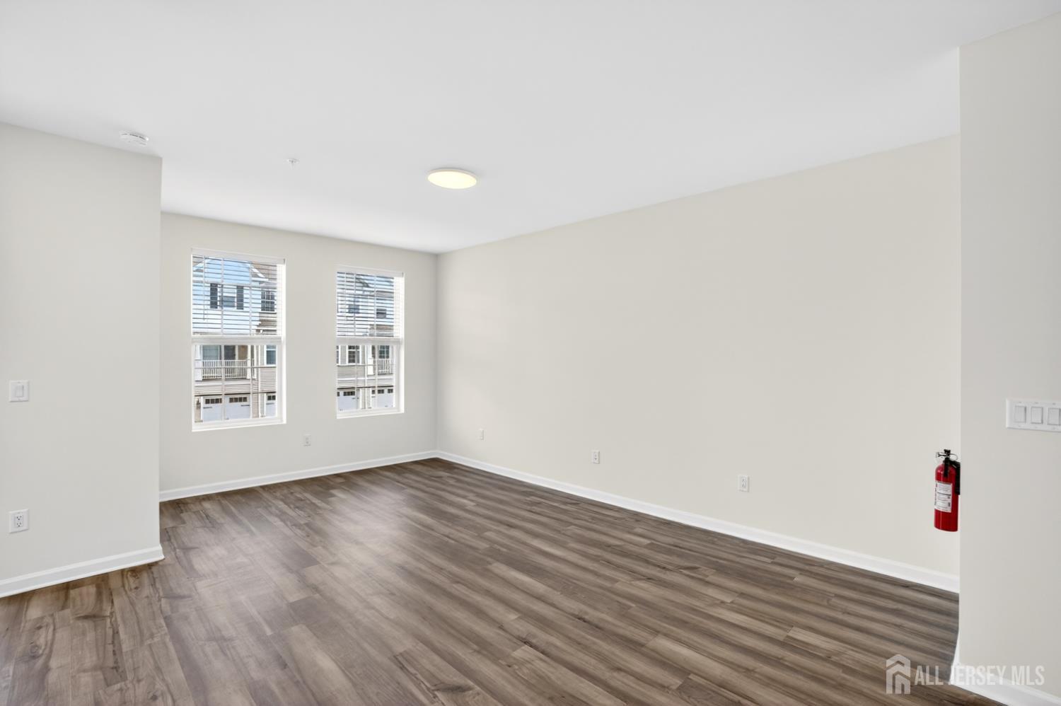 728 Station Road Dunellen, NJ 08812 - Photo 12 of 51